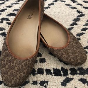 Michael Kors monogram shoes 8 1/2